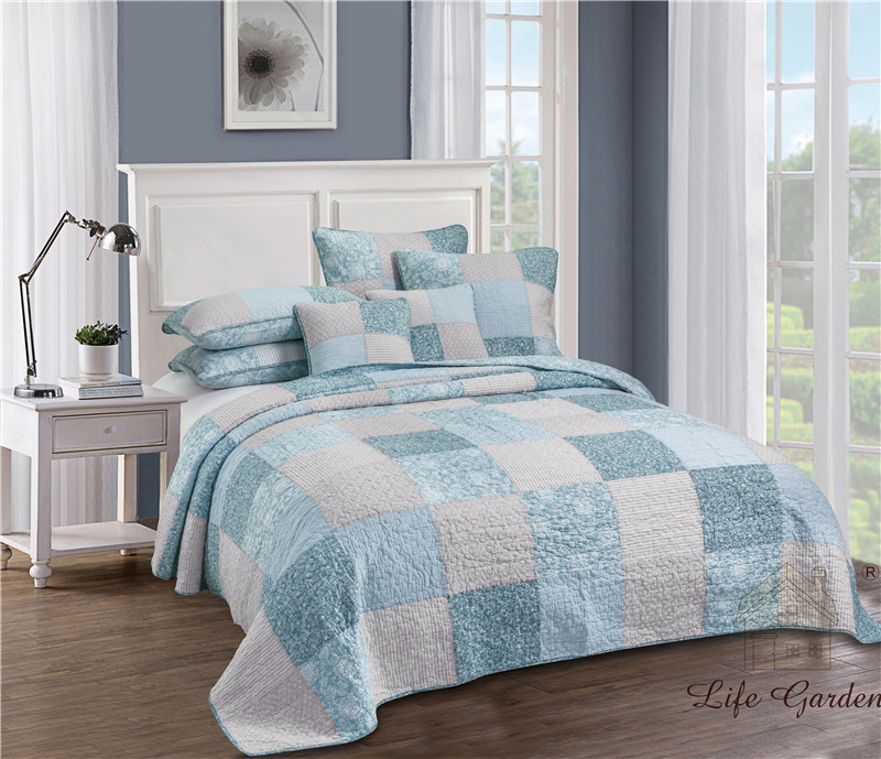 Real patchwork cotton quilt