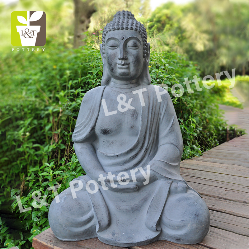 Buddha sculpture
