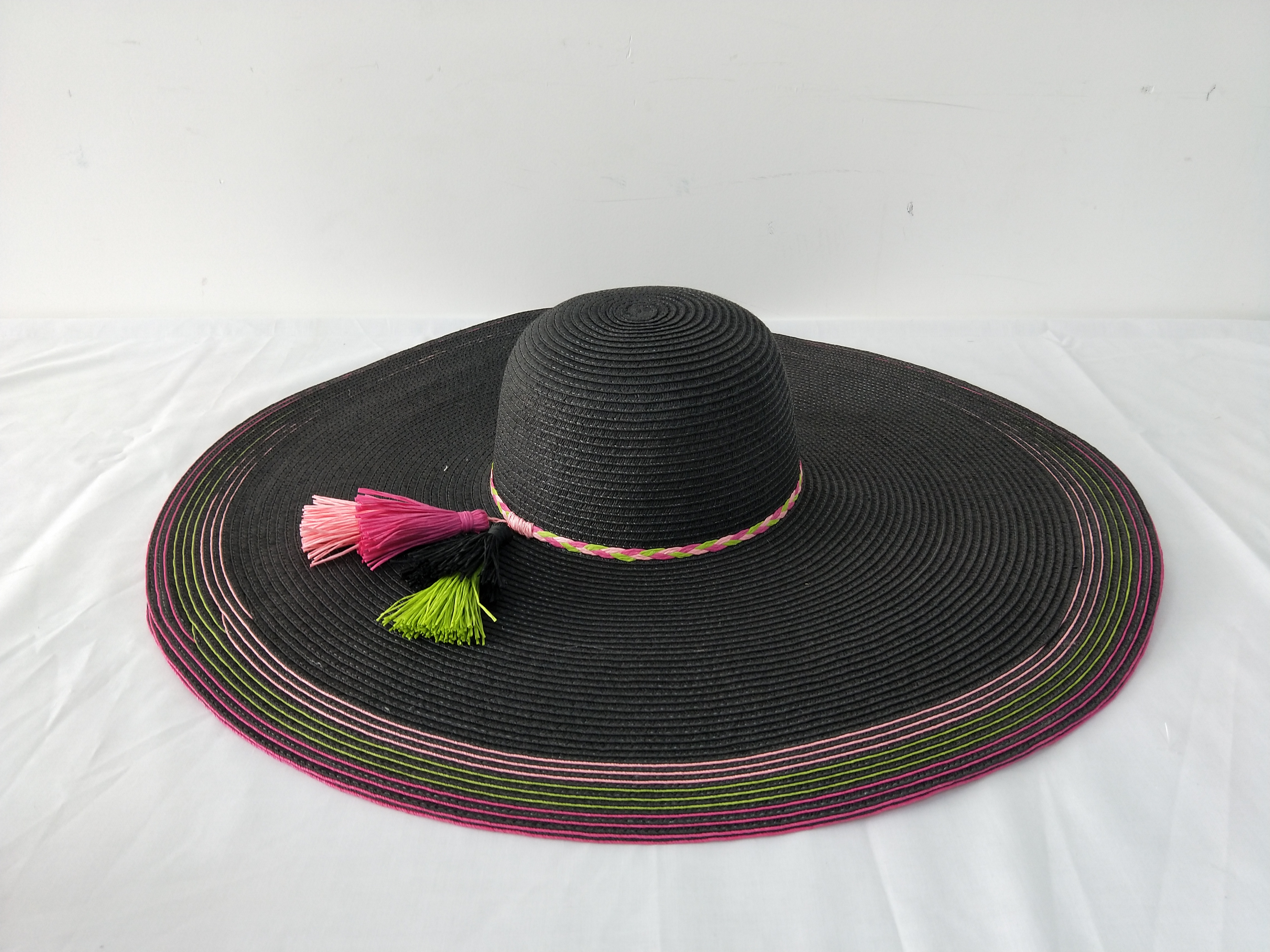 floopy-wide brim paper straw hat