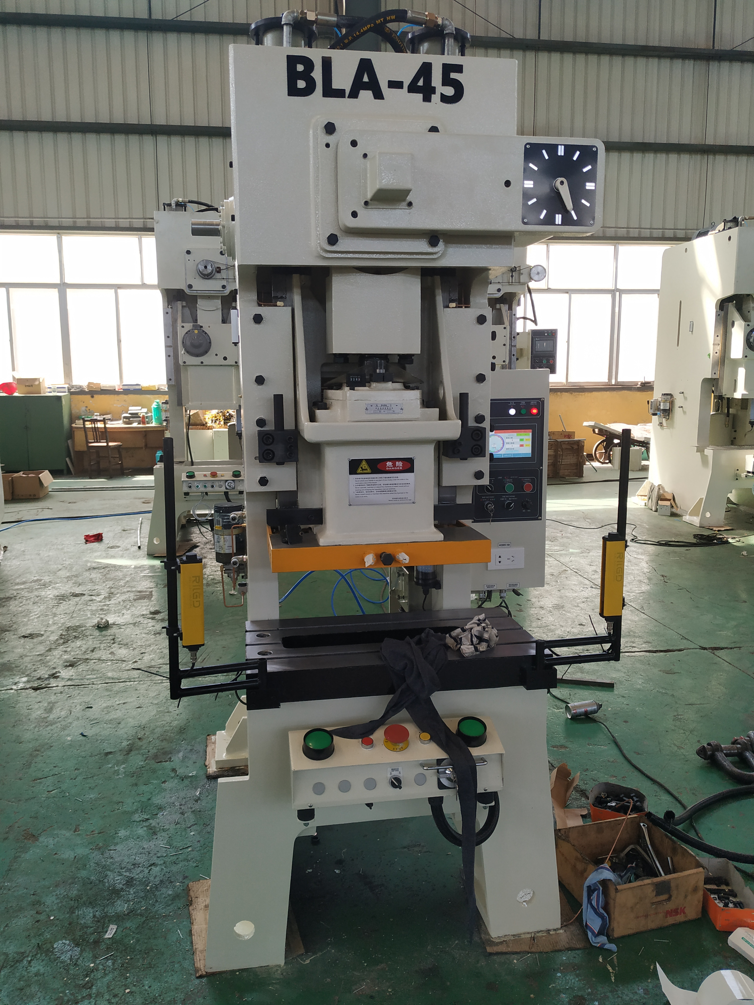 45t High precision Pneumatic Press machine/punch press machine