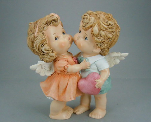 Polyresin boy and girl decoration