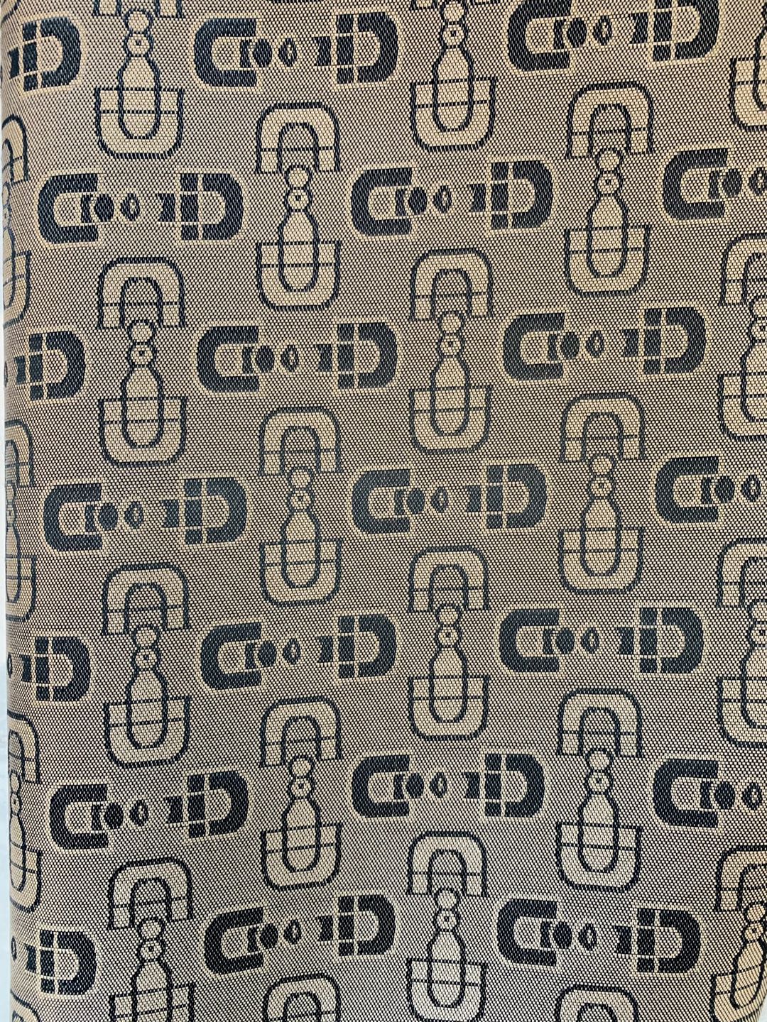 Jacquard foam