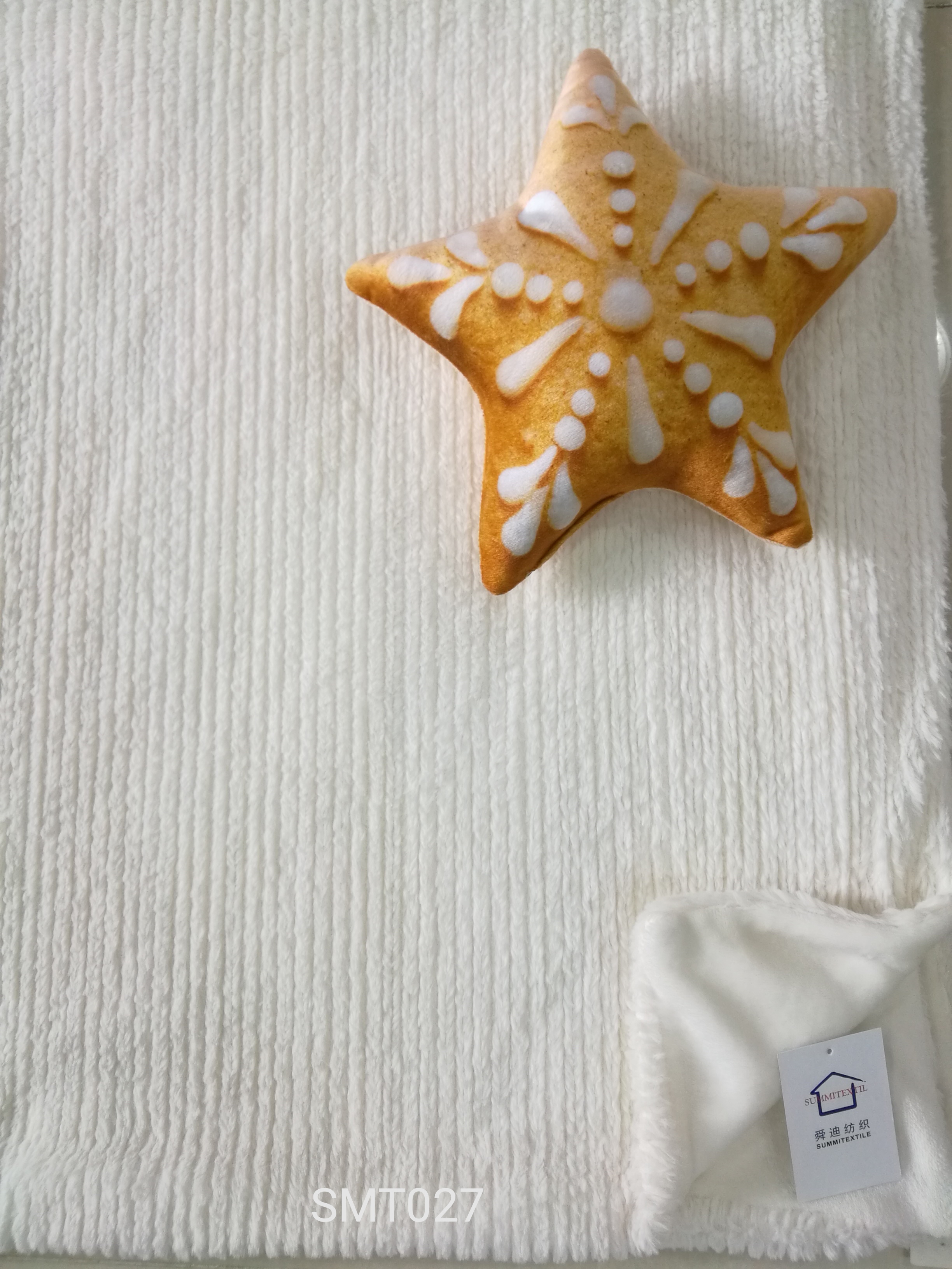 Printed twisted pattern fake rabbit hair blanket