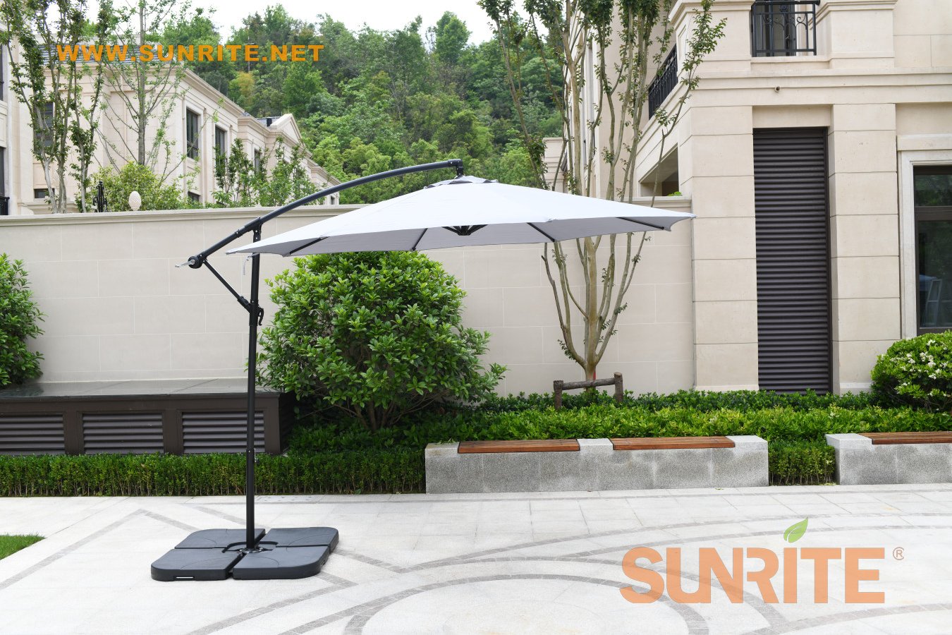 Cantilever Umbrella