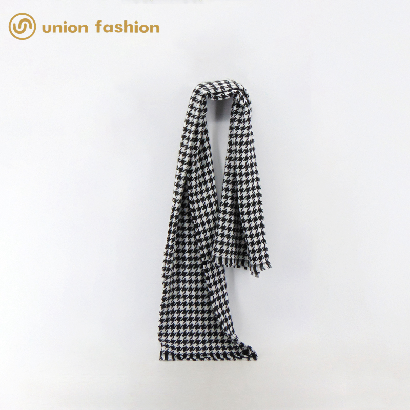 lady scarf