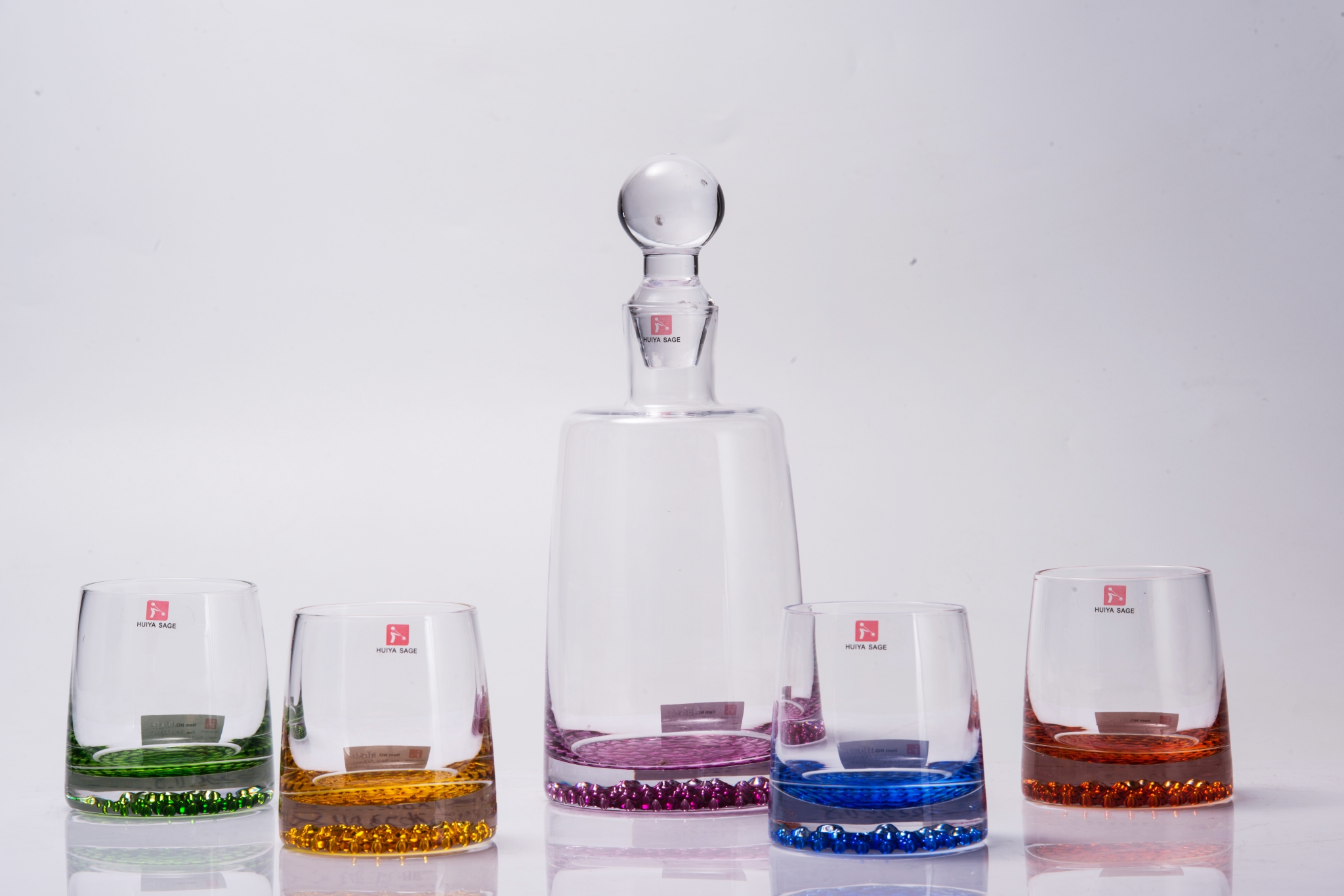 Colored and dots glass carafe and tumblers