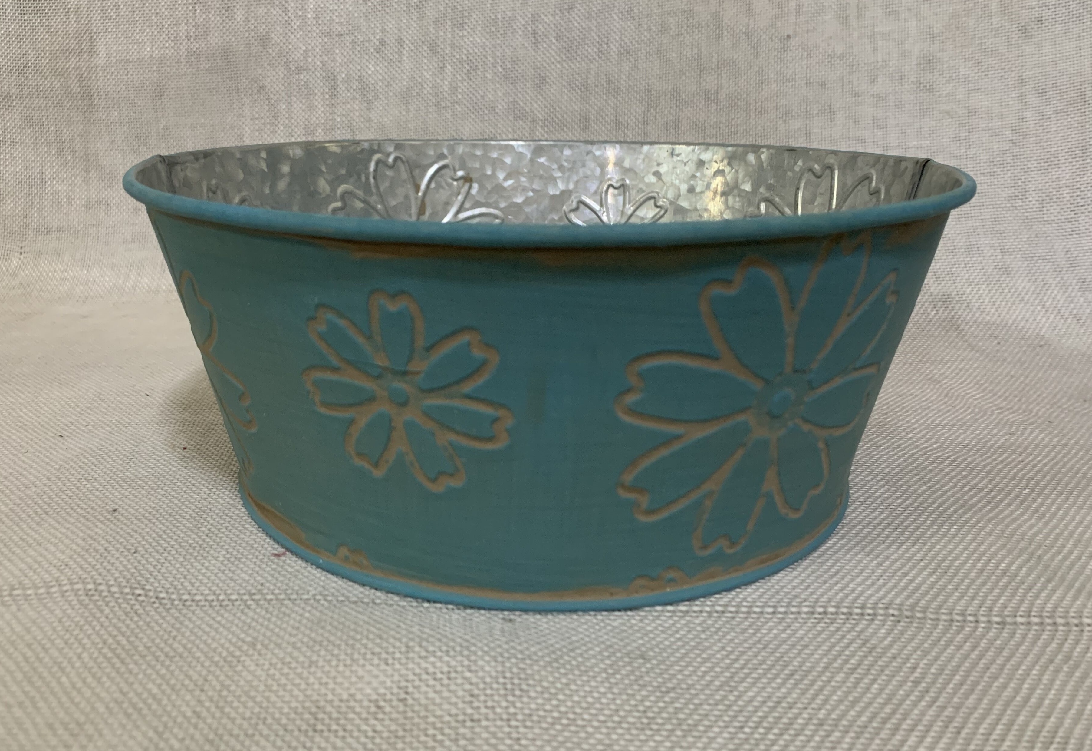 Wholesale Antique style basin Galvanized metal zinc tin Round Crown flower pots