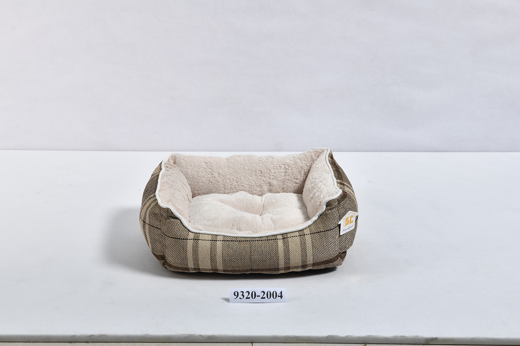 Square pet bed