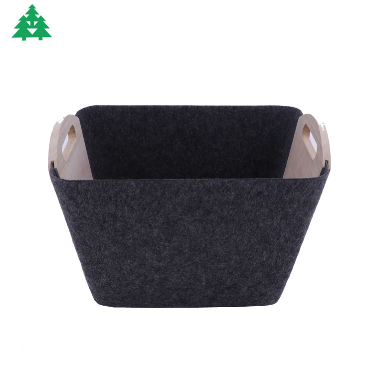 Single mold felt basket with wood