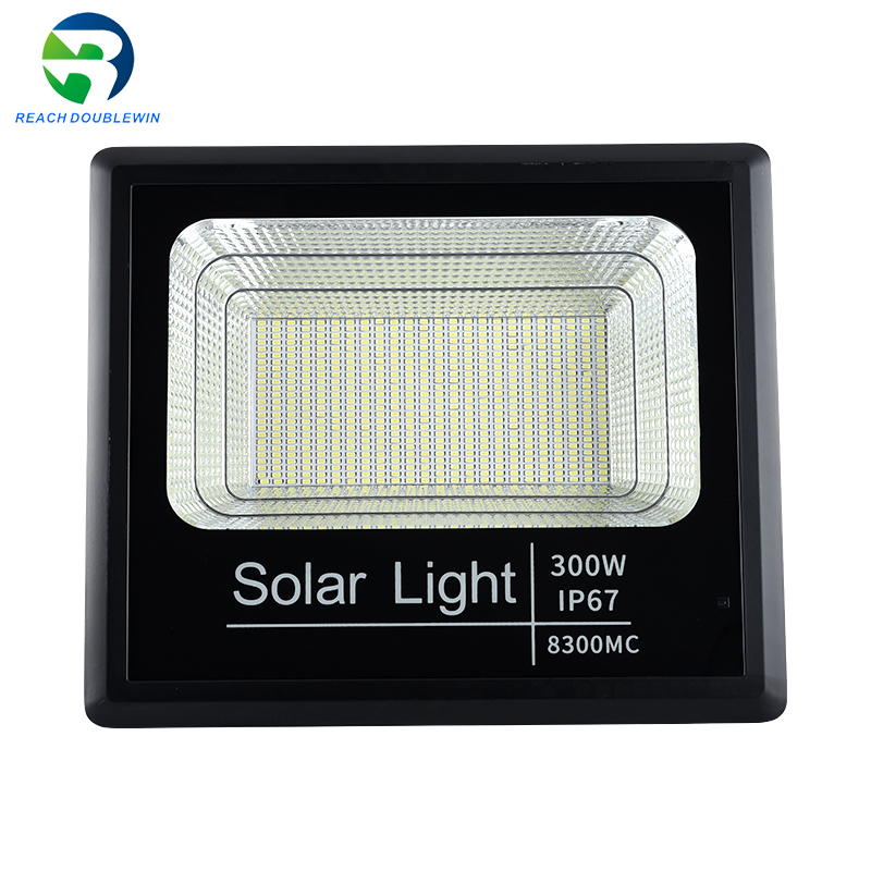 led solar flood light