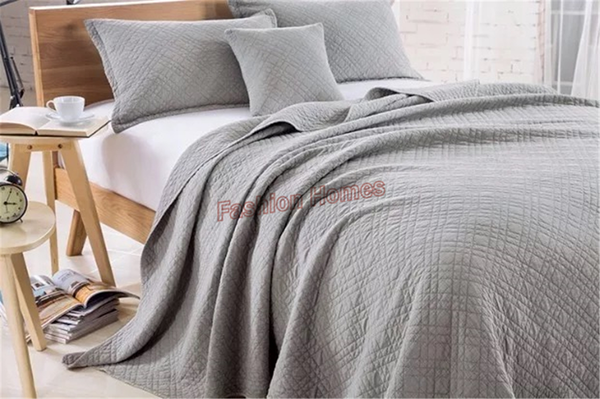 100% polyester Stone Washed Quilt