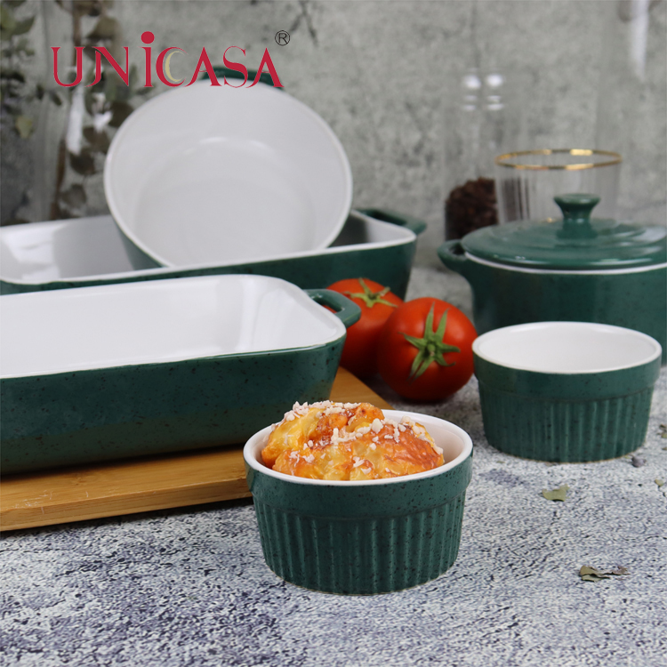 7pcs Stoneware Ceramic Bakeware Set Covered Casserole Dish rectangular baking dish square baking tray round pan dish for Kitchen and Serving Use