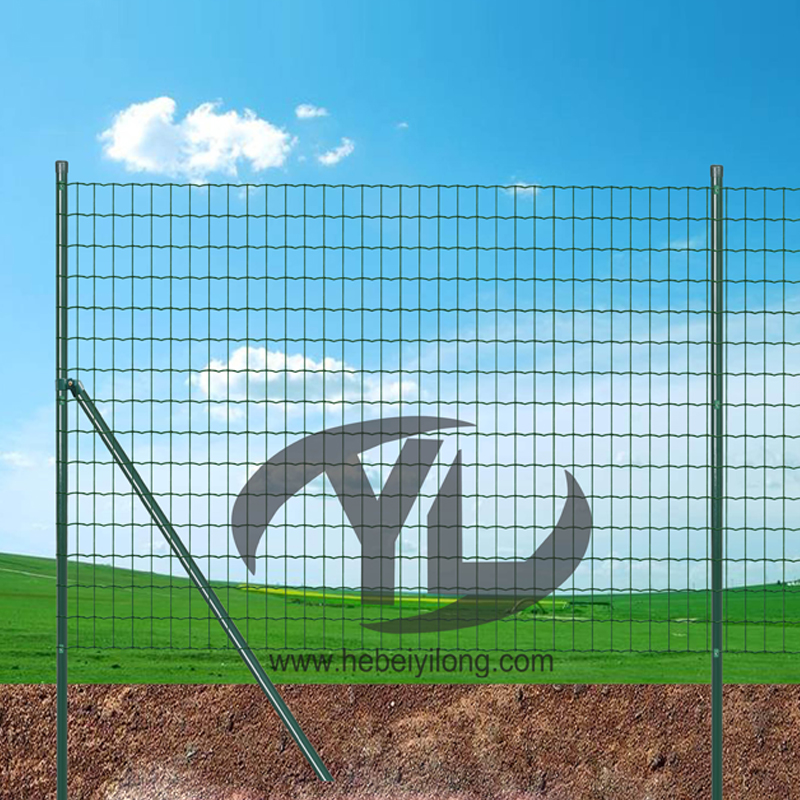 Euro Fence Set Round Post Set
