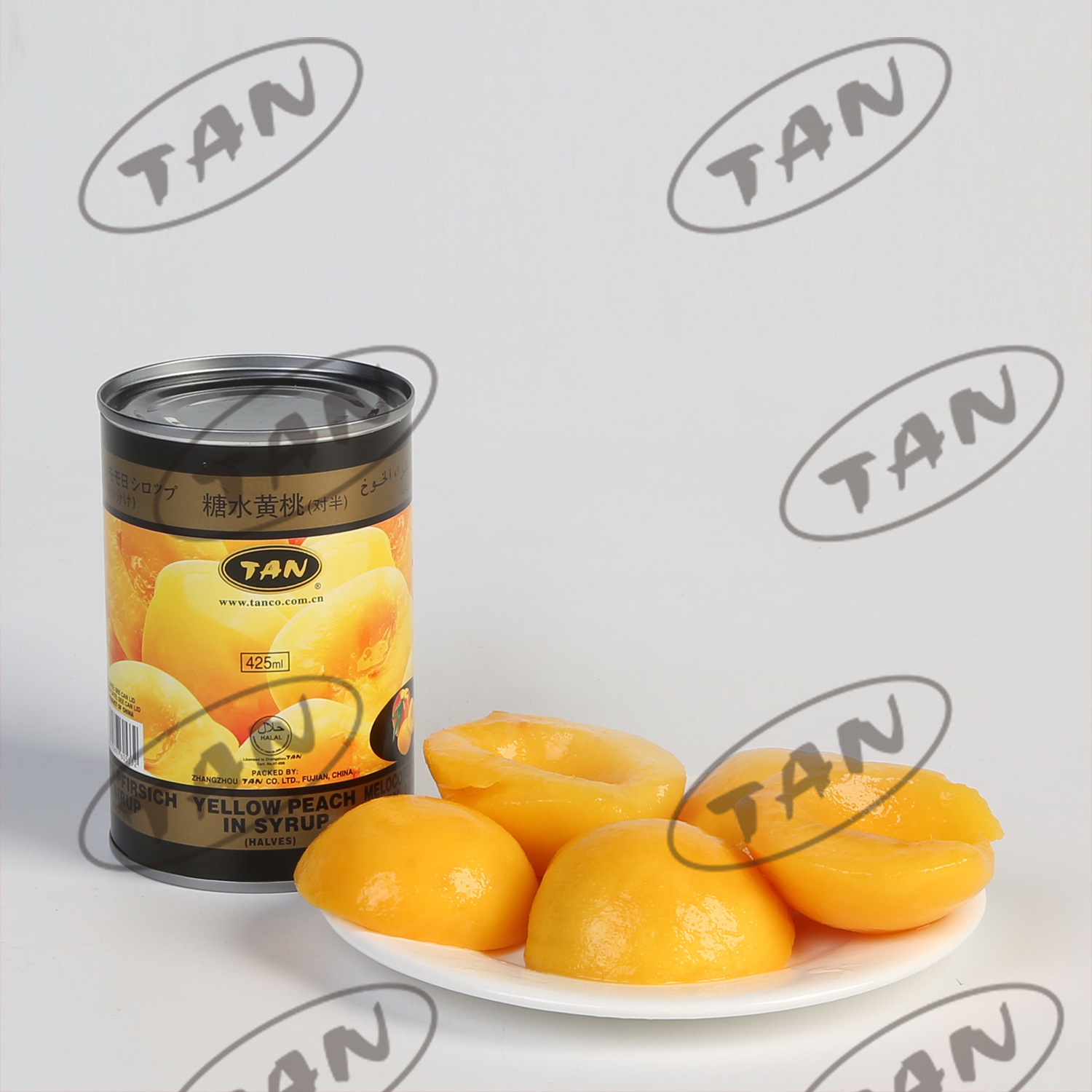 Canned yellow peach in syrup
