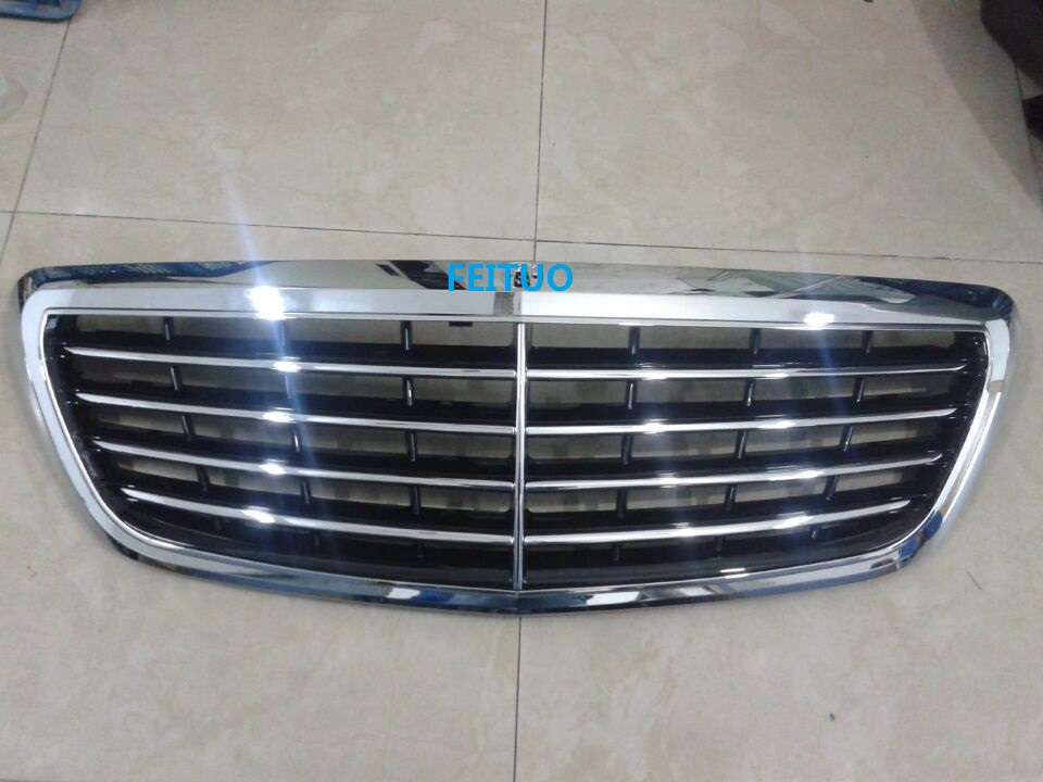 BENZ 222 grille
