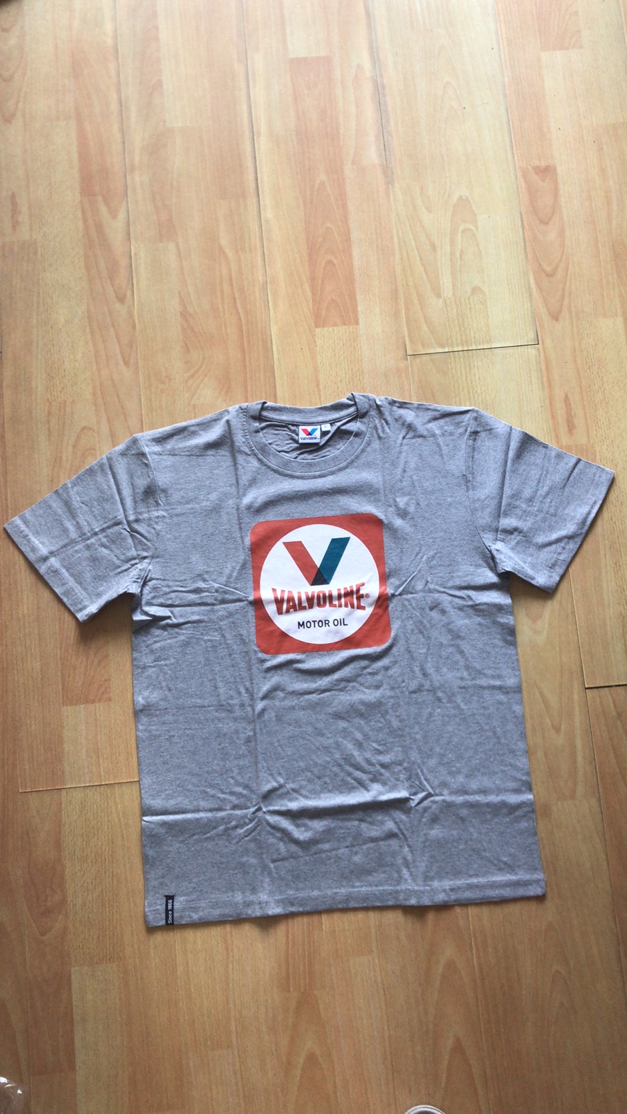 mens t shirt