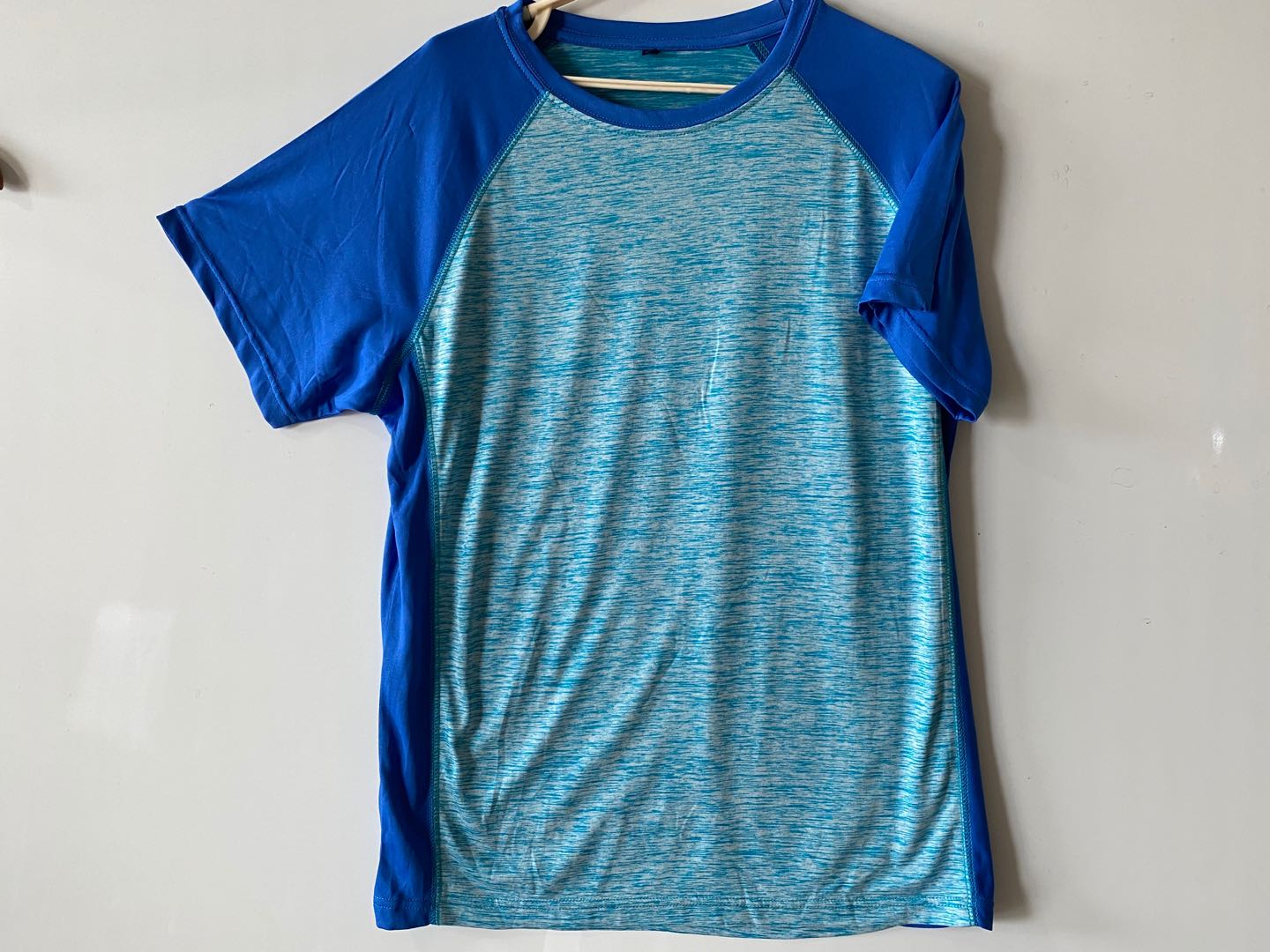 Men's raglan sleeve t-shirt