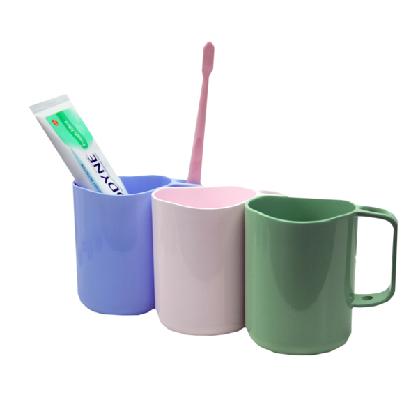 With handle, water cup, anti falling and mouthwash cup, promotional gift, couple's tooth brushing cup, bathroom cup, children's plastic cup