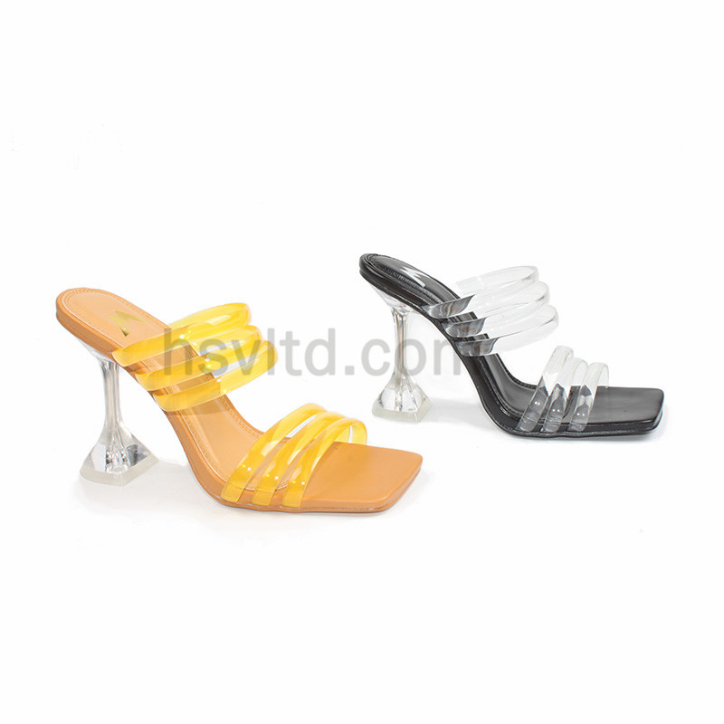 Block heel sandals