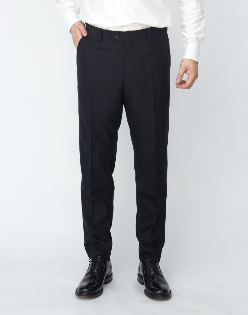 Essentials Men's Slim-Fit Wrinkle-Resistant Flat-Front Dress Pant