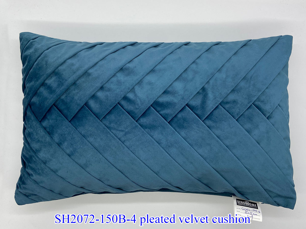 Pleated velvet cushion