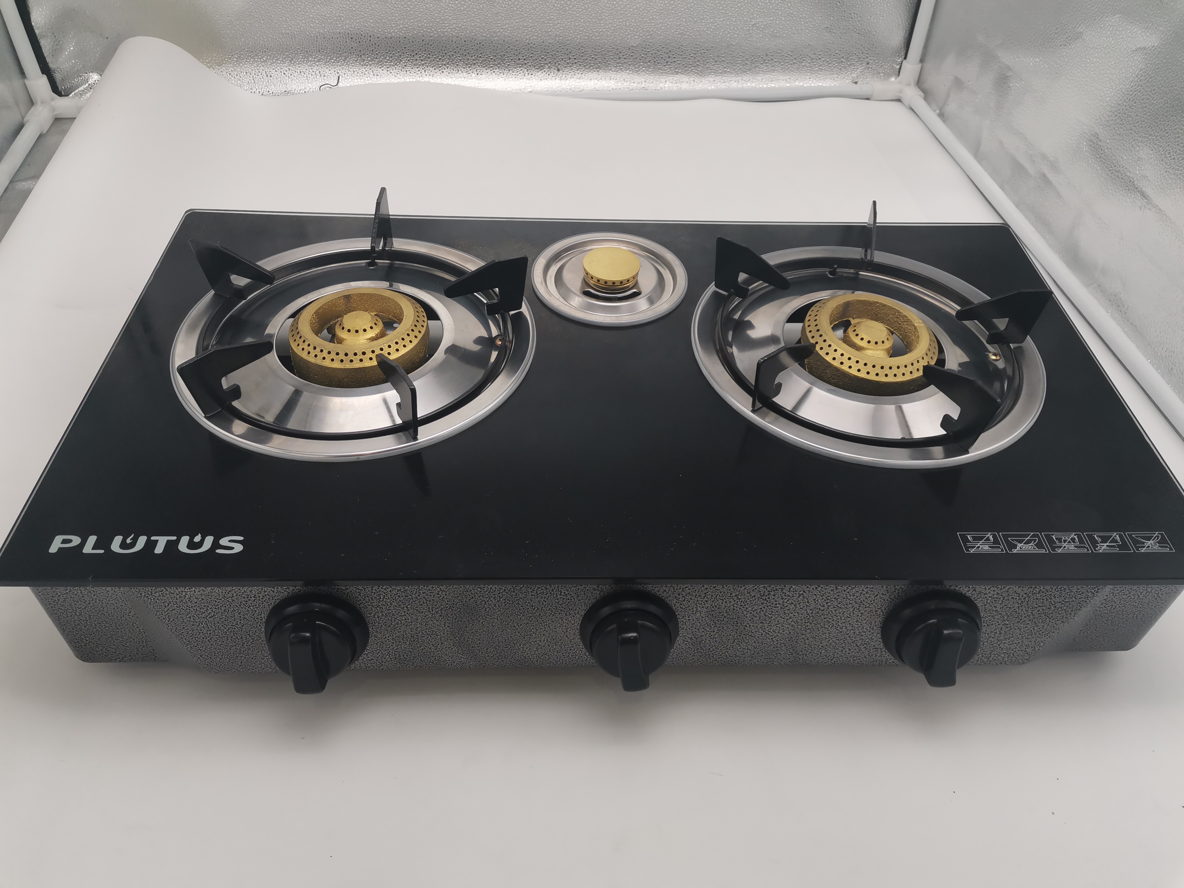 Glass gas cooker