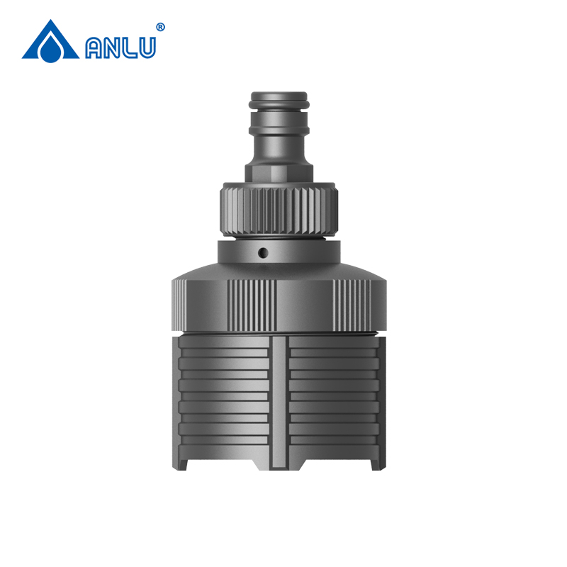 Self priming filter