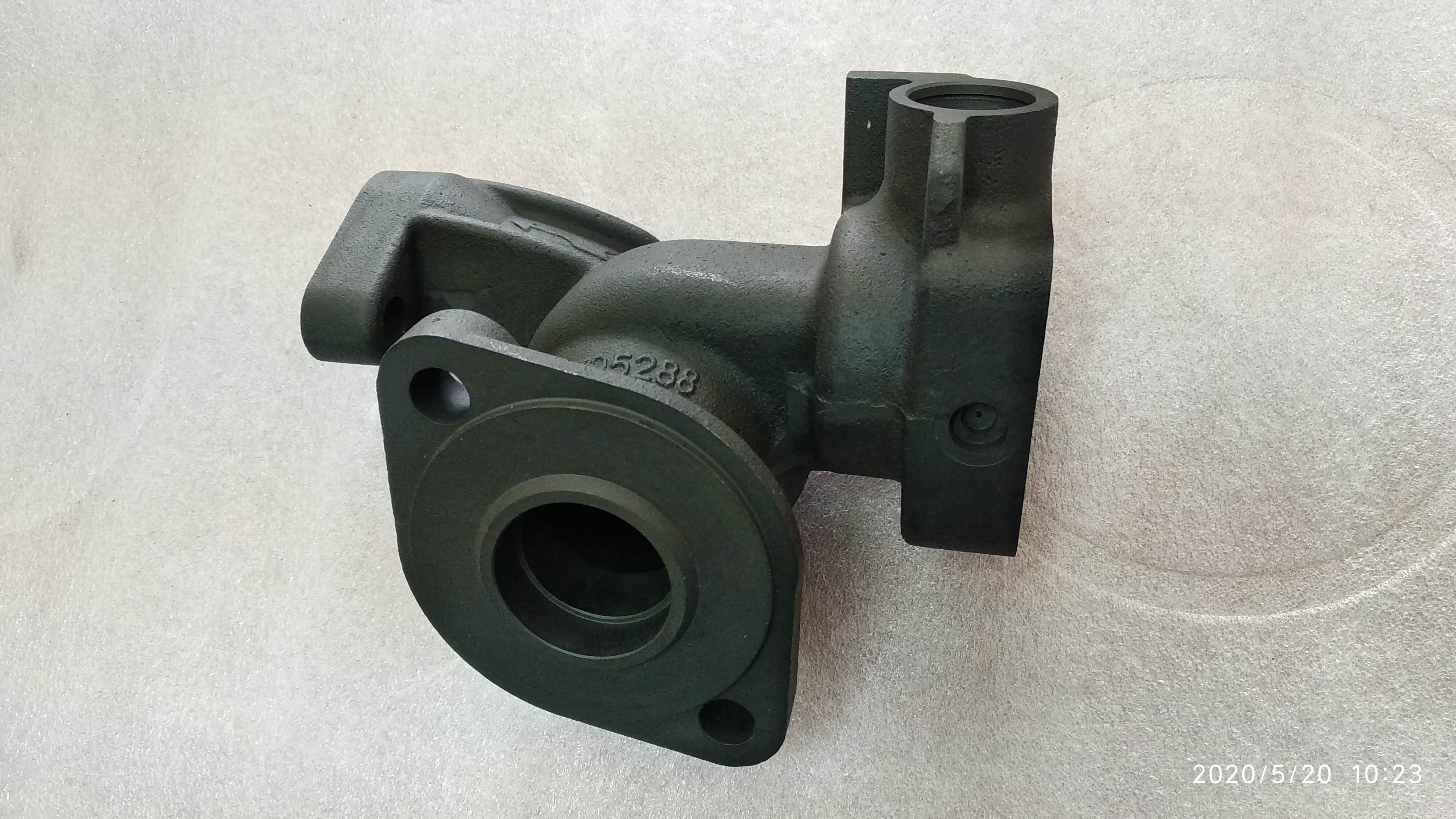 body dirt collector vented ball style