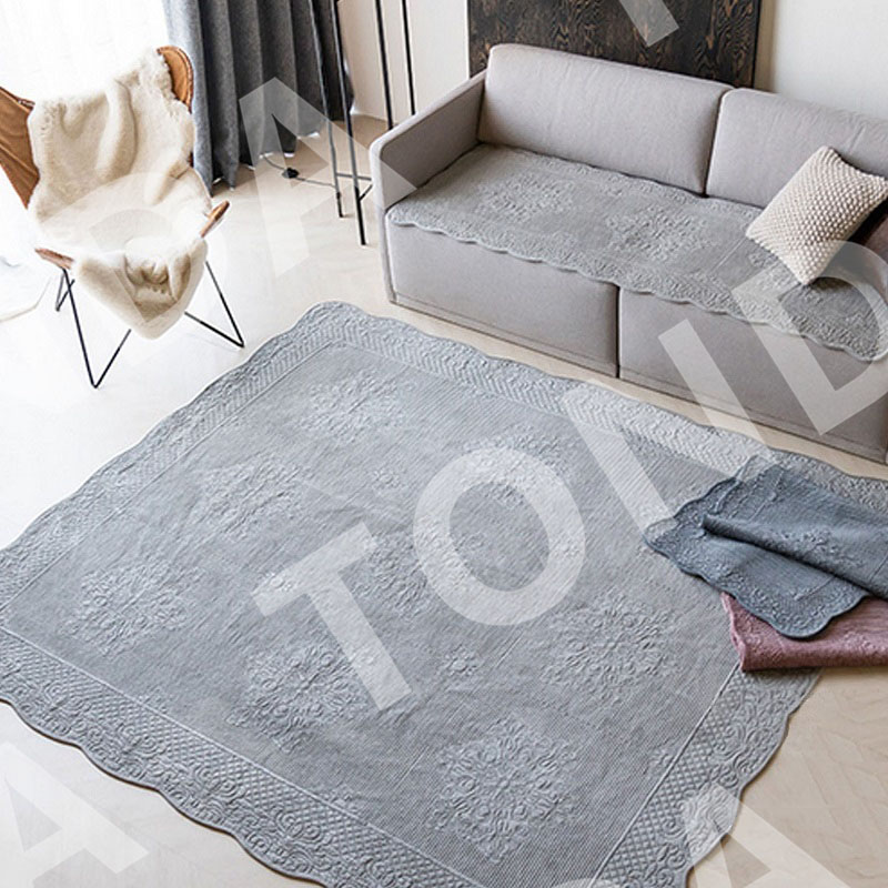 Non-slip sofa cover