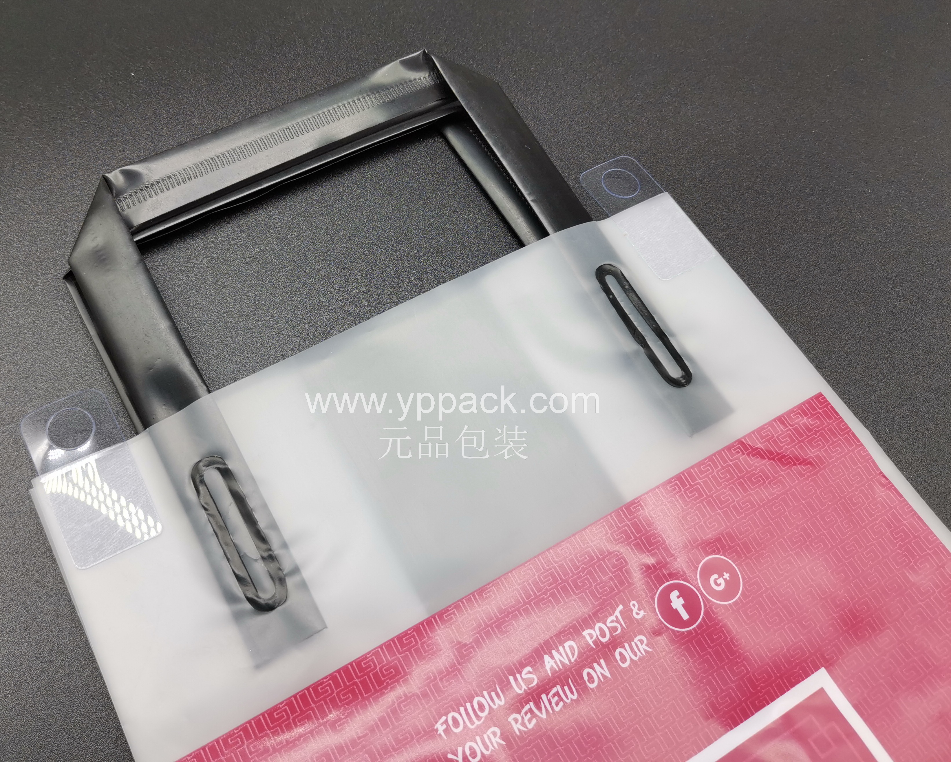 Trifold handle carry bag