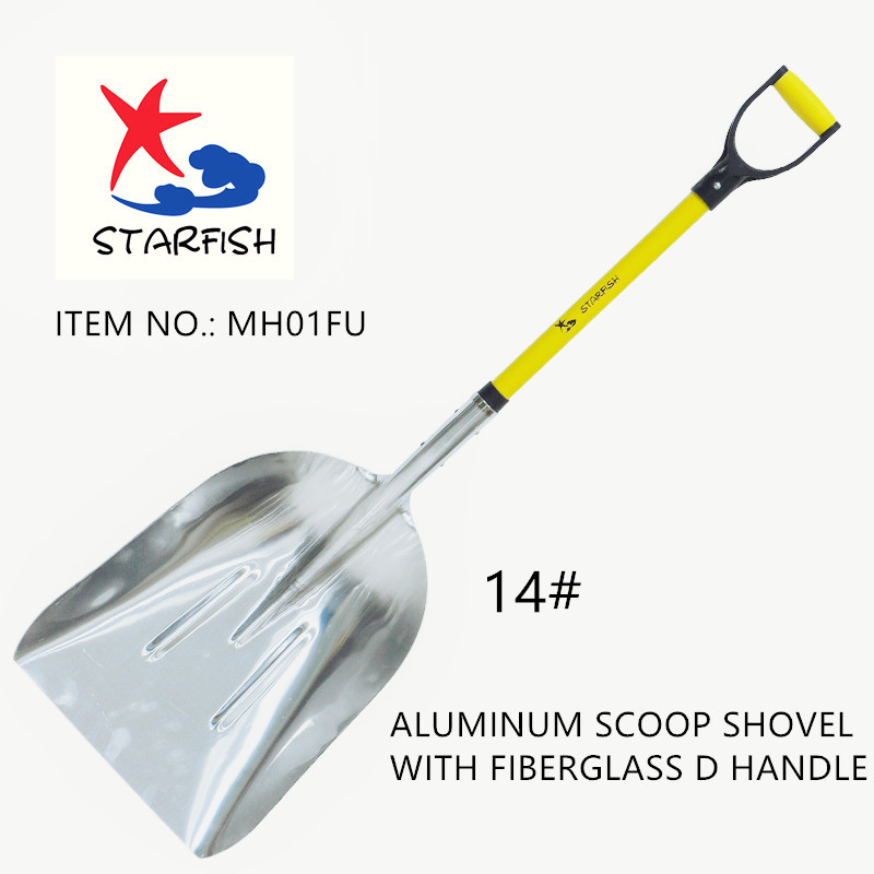 14# Snow shovel with fiberglass D handle