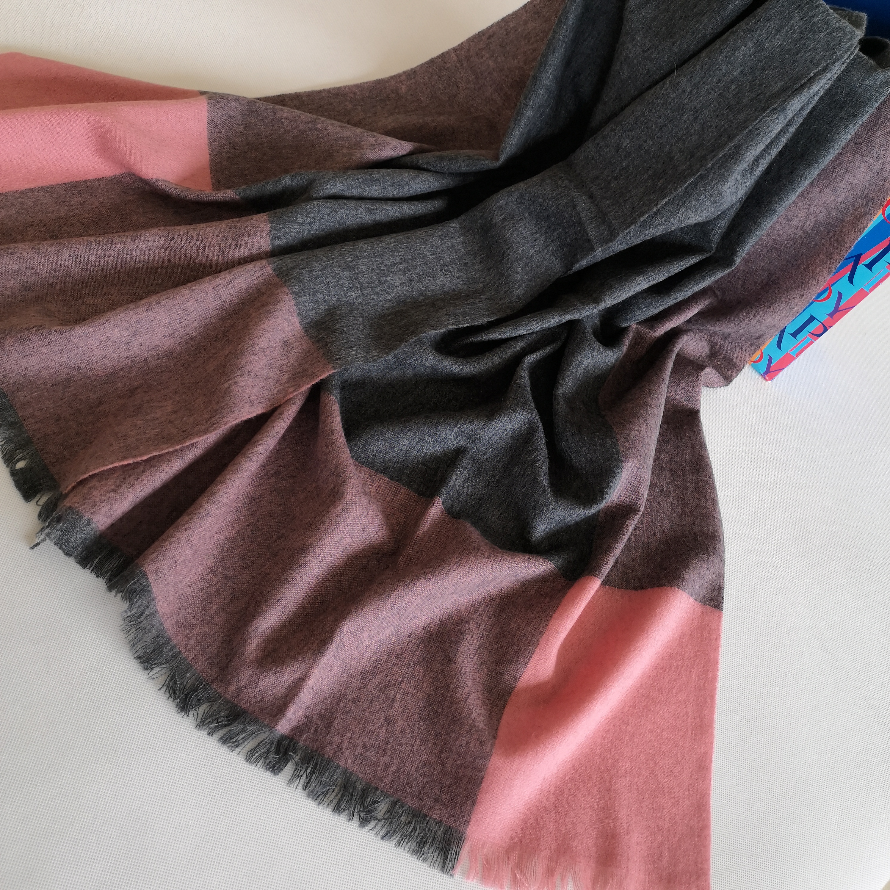 Woolen Acrylic Lambswool Shawl