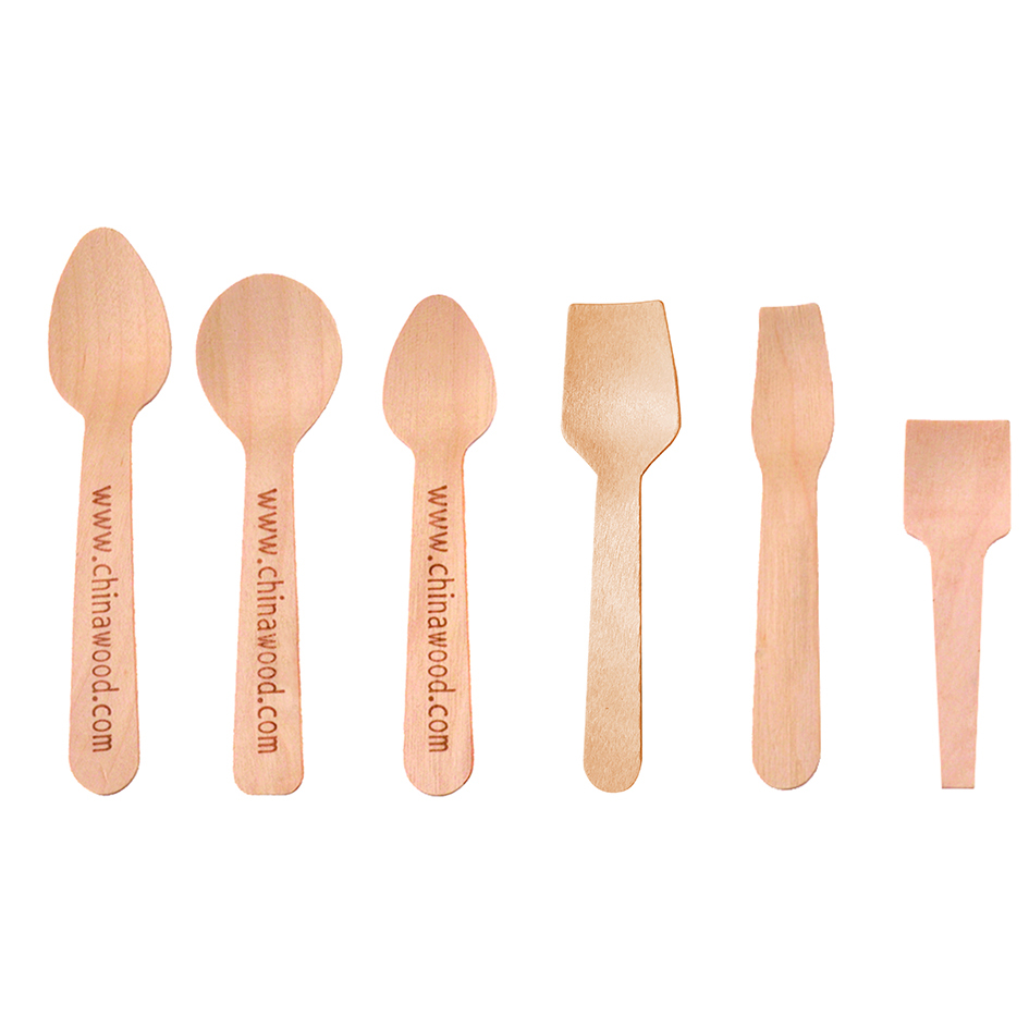 Disposable wooden cutlery