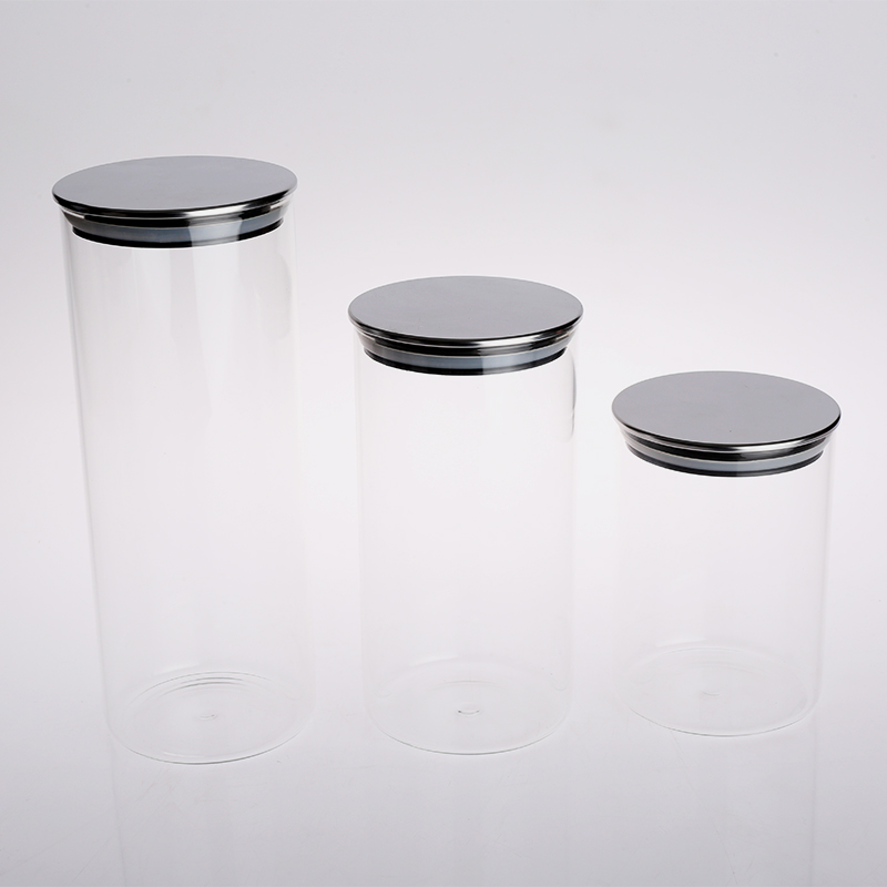heat-resistant glass canister with metal lid