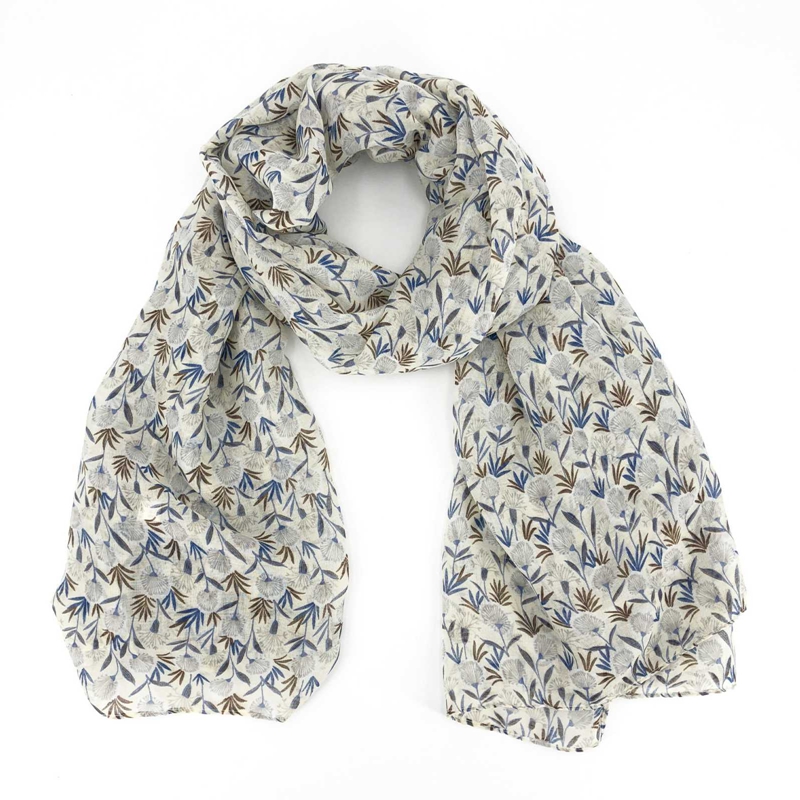 Women's woven scarf