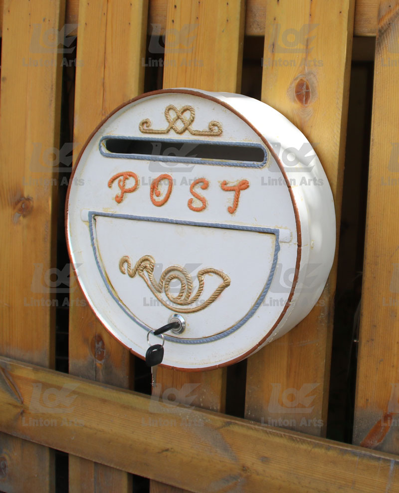 Steel mailbox