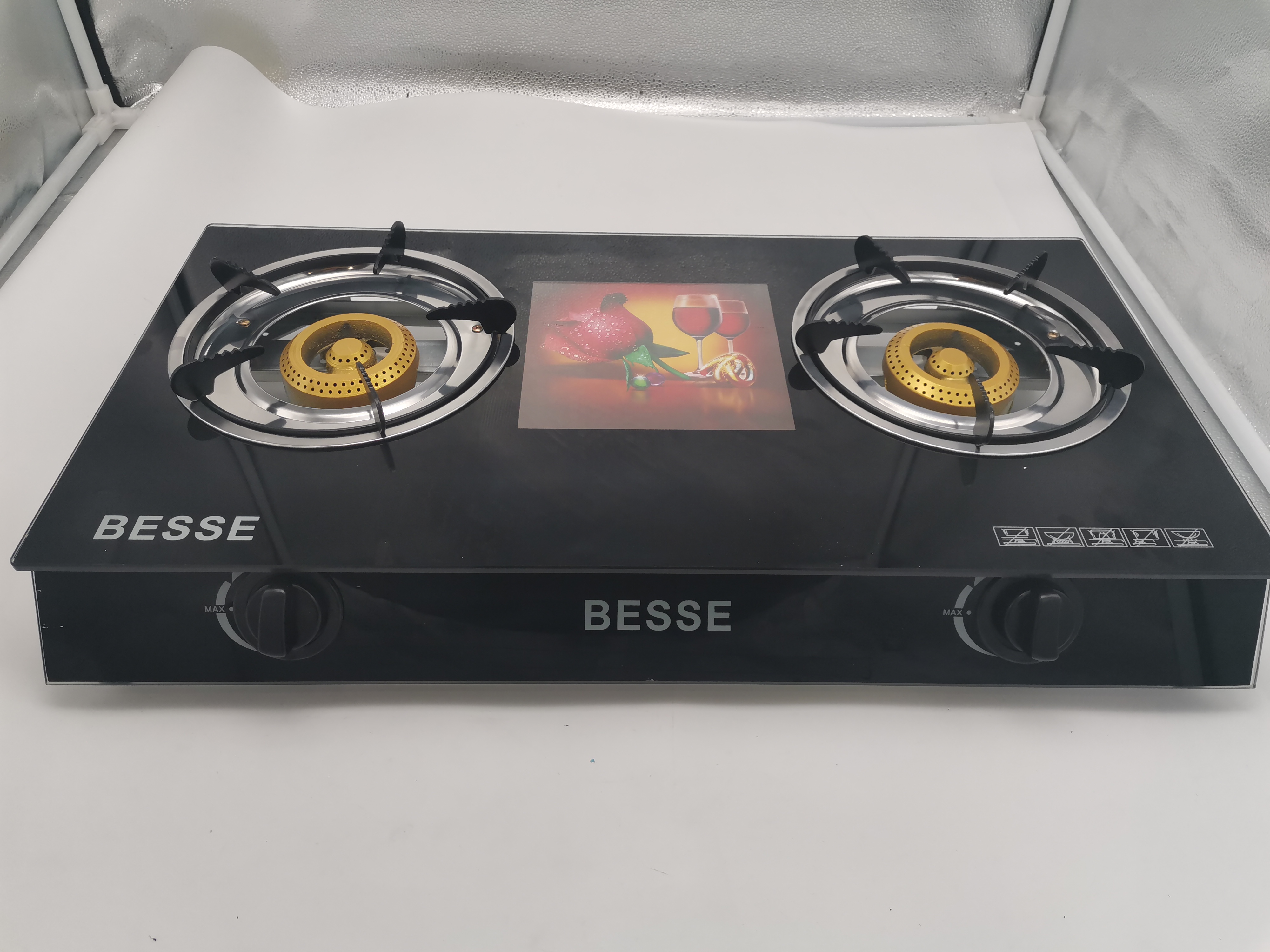 Glass gas cooker