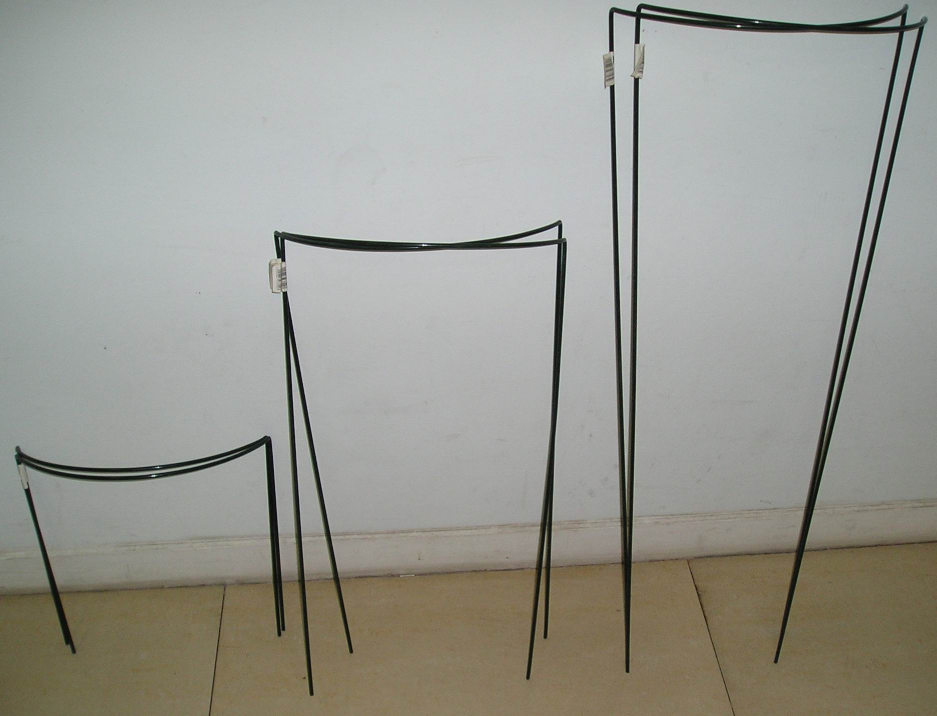 Metal plant support
