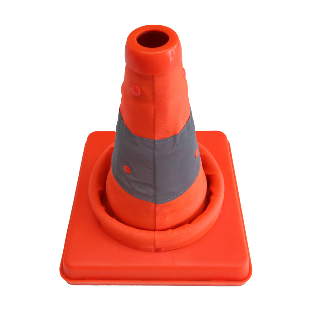 Collapsible traffic cone