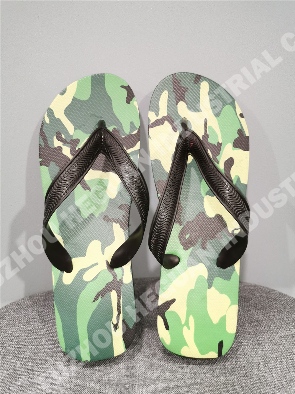 PE men flip flops