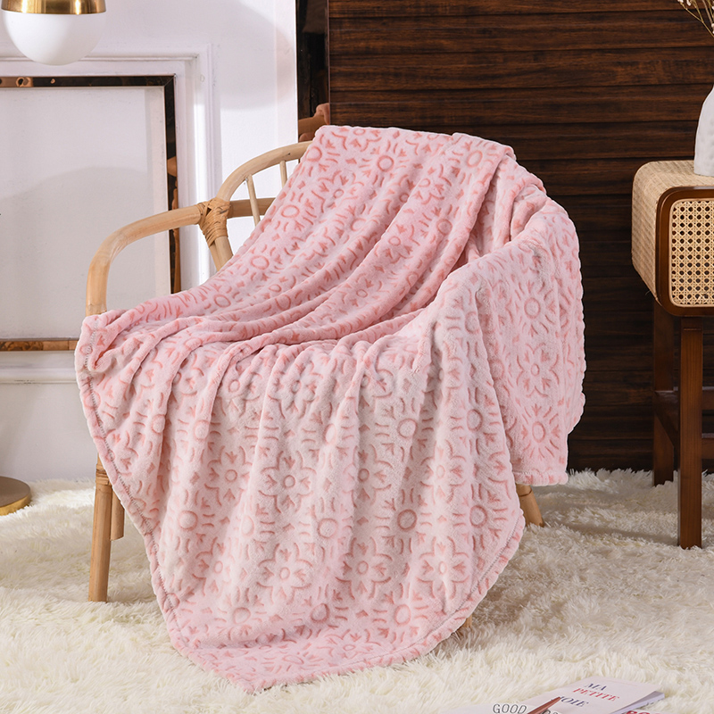 Background printed cutting flannel blanket