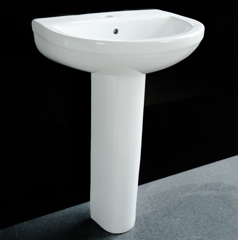 Ceramic pedestal basin