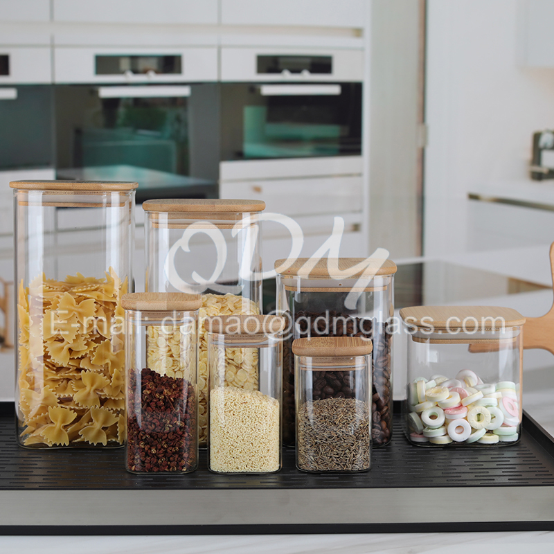 Set of 4 pcs high borosilicate glass storage jar with bamboo lid