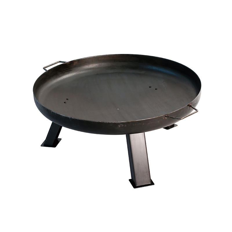 Outdoor fire pit