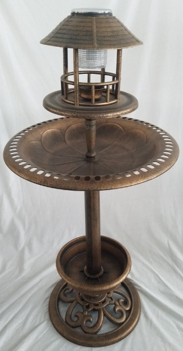 Plastic Bird Bath With Solar Light