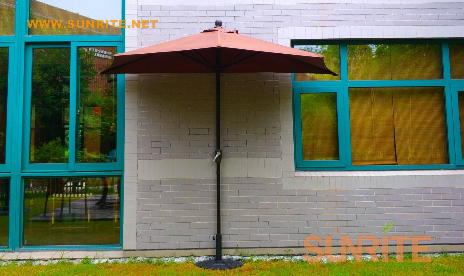 Half Market Umbrella