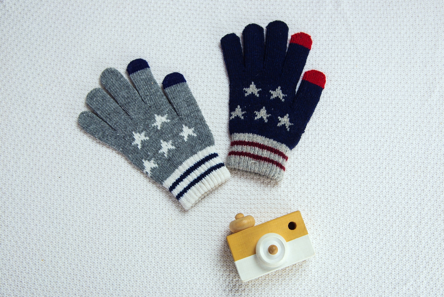 woman recycle gloves