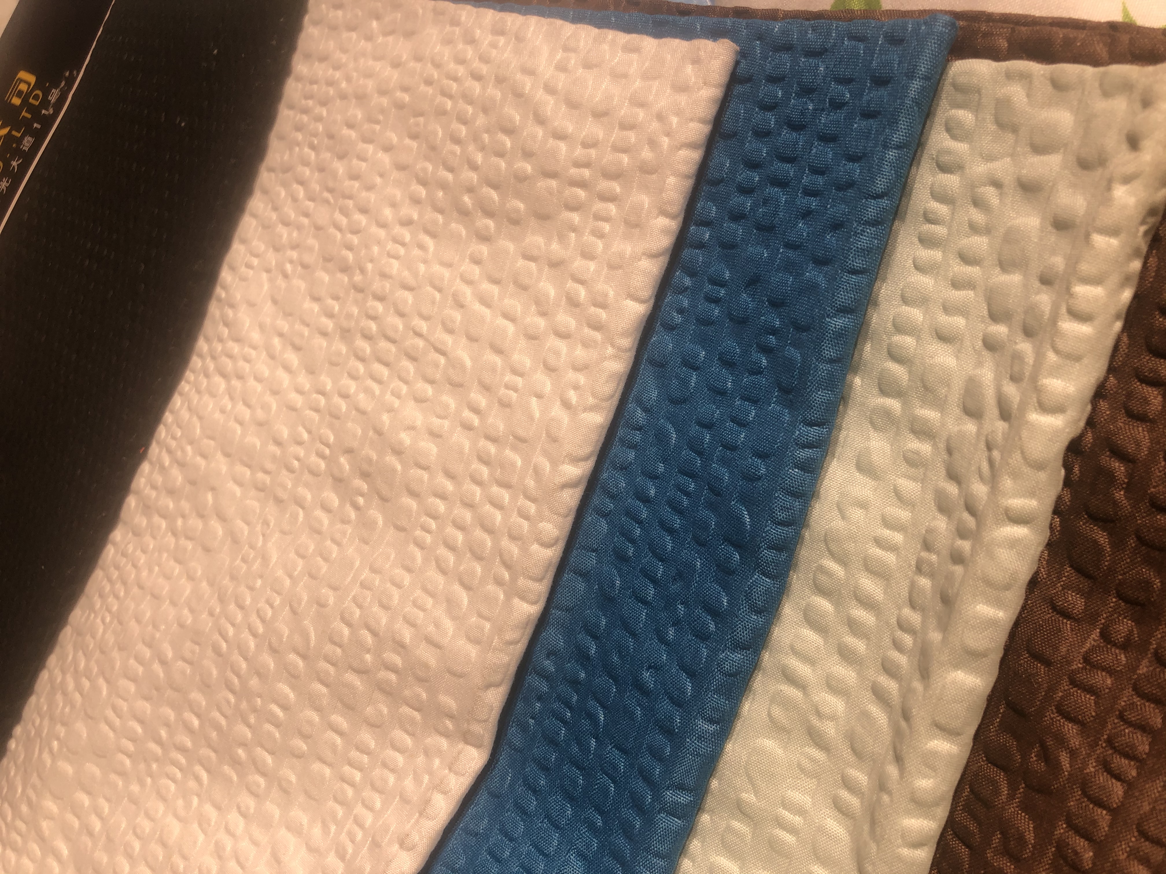 100% POLYESTER MICROFIBER SEERSUCKER FABRICS-changxing