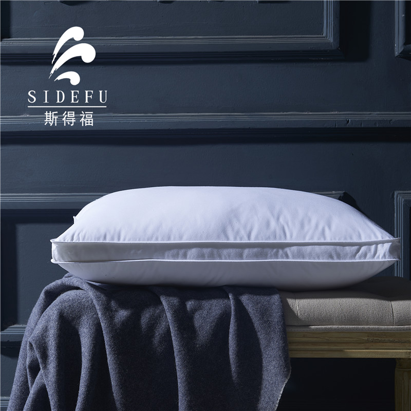 Gusset Microfiber Pillow