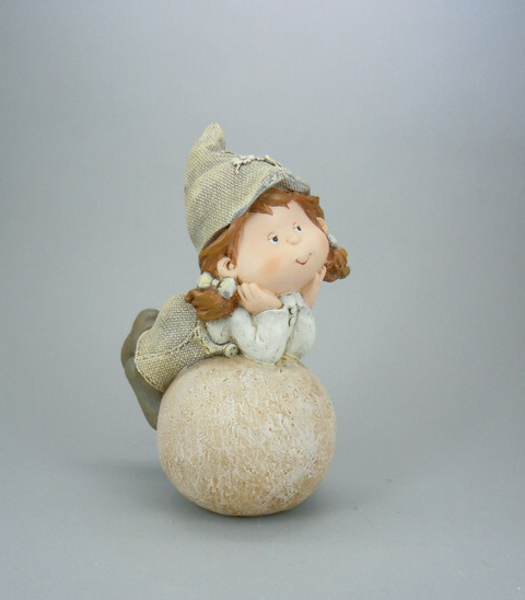 9" girl on ball decor PC